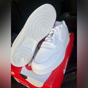 Nike Ebernon low for her